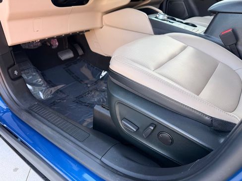 Used 2022 Ford Escape Titanium AWD/4WD image 30