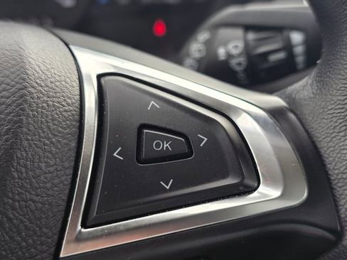 Used 2024 Ford Edge SEL w/ Convenience Package image 13