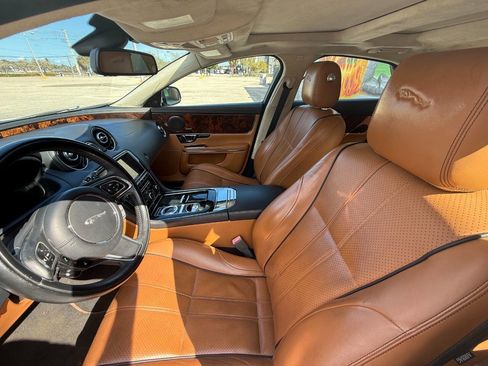 Used 2014 Jaguar XJ L Portfolio image 11