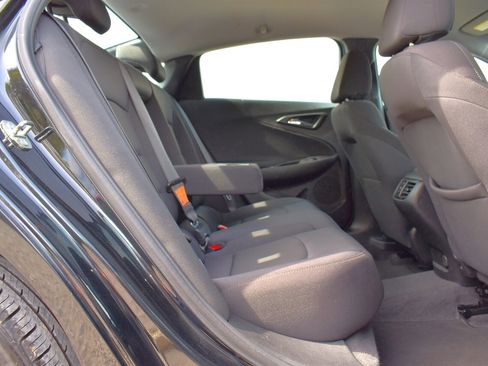 Used 2023 Chevrolet Malibu LT image 28