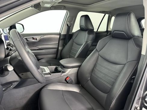 Used 2023 Toyota RAV4 XLE Premium AWD/4WD image 13