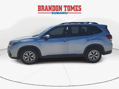 Used 2019 Subaru Forester Premium w/ All-Weather Package AWD/4WD image 7