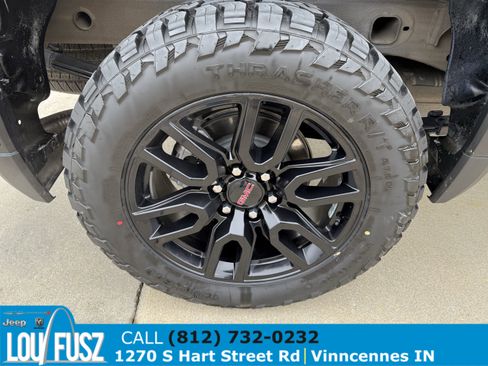 Used 2024 GMC Sierra 1500 Elevation image 11