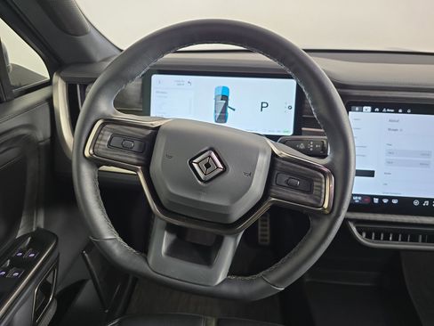 Used 2022 Rivian R1S Launch Edition image 28