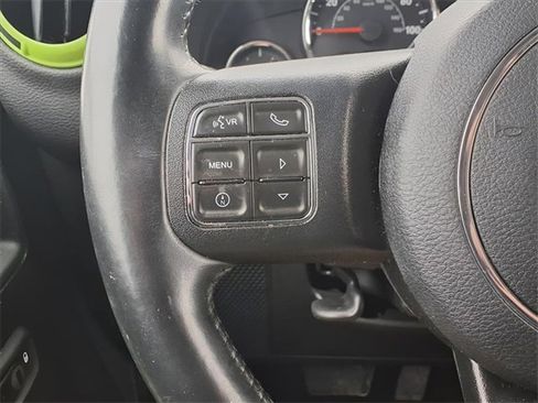 Used 2017 Jeep Wrangler Unlimited Sahara w/ Connectivity Group image 15