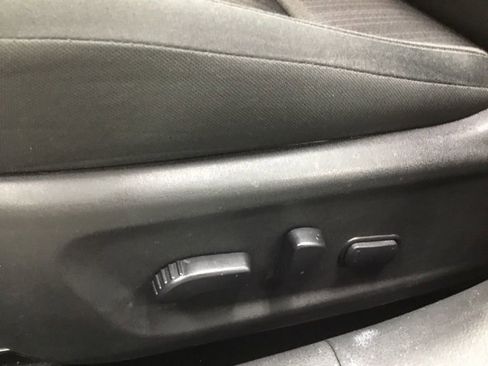 Used 2024 Nissan Altima 2.5 SV w/ SV Premium Package image 8