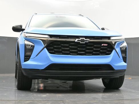 Certified 2024 Chevrolet Trax RS w/ Sunroof Package image 36