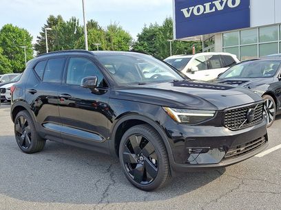 New 2026 Volvo XC40 B5 Ultra w/ Protection Package Premier