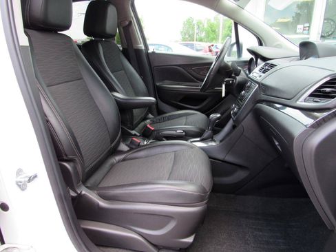 Used 2016 Buick Encore Sport Touring AWD/4WD image 7