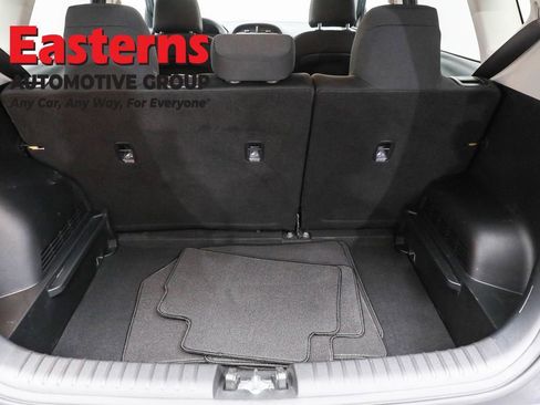 Used 2023 Kia Soul LX w/ LX Technology Package FWD image 9