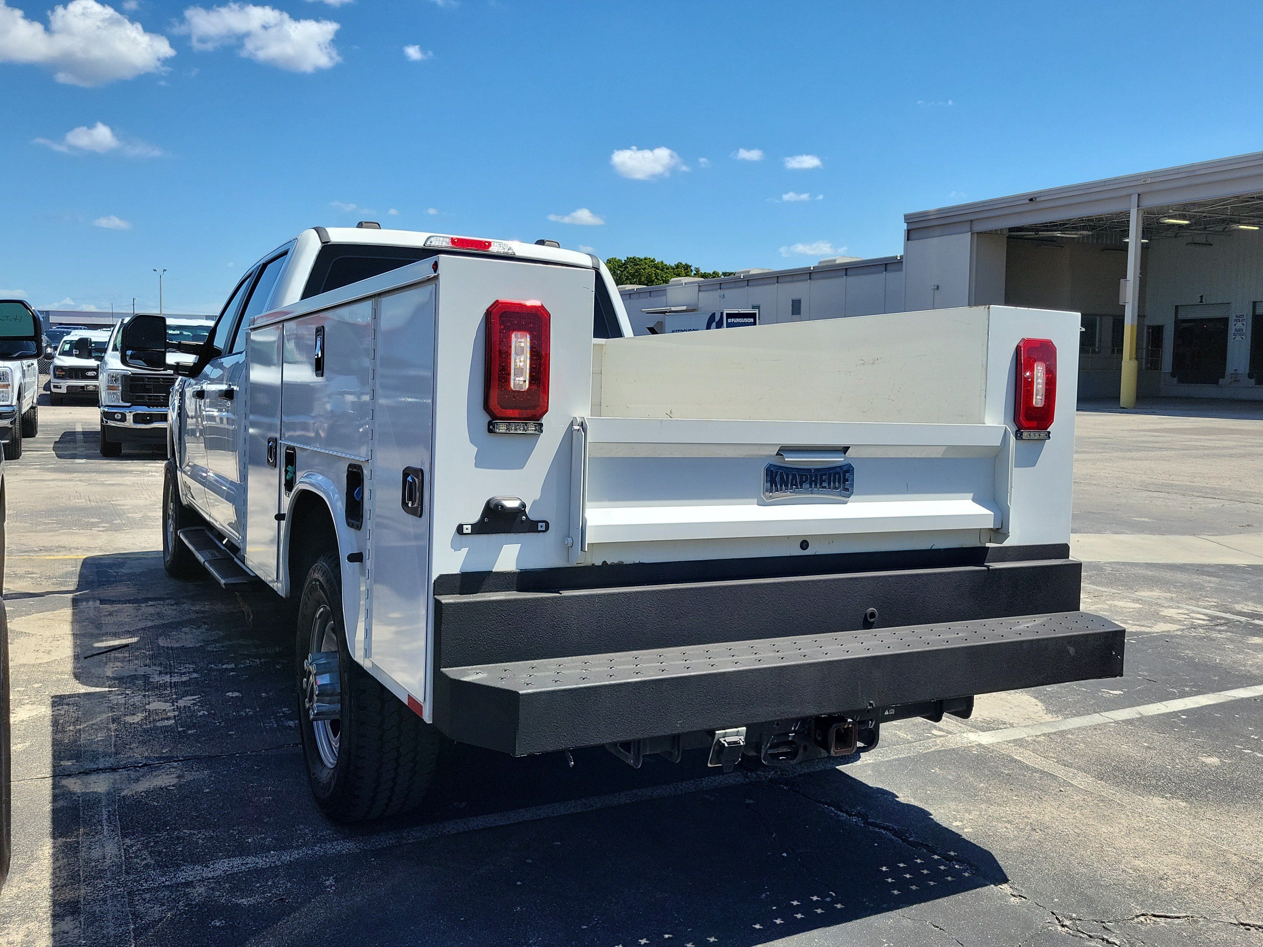 Used 2024 Ford F350 XL w/ FX4 Off-Road Package AWD/4WD image 4