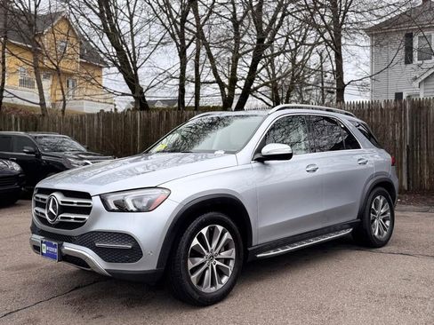 Used 2022 Mercedes-Benz GLE 350 4MATIC image 2