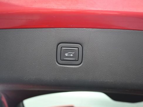 Used 2020 Chevrolet Blazer RS image 25