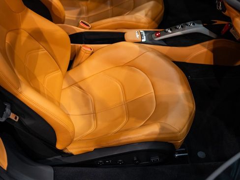 Used 2018 Ferrari 488 GTB image 39