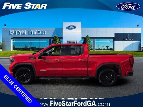 Used 2023 GMC Sierra 1500 Elevation w/ LPO, Elevation Black Package RWD image 4