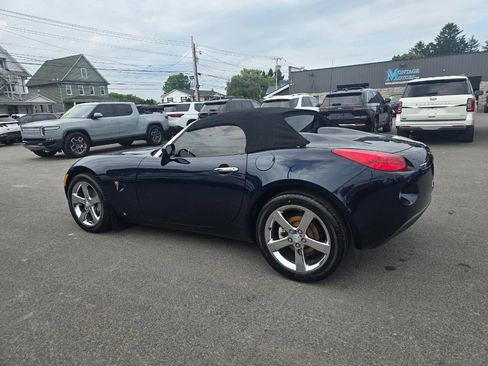 Used 2006 Pontiac Solstice Convertible w/ Premium Package RWD image 4