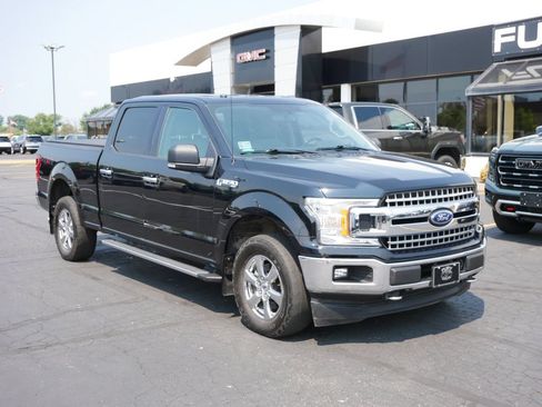 Used 2018 Ford F150 XLT w/ Equipment Group 302A Luxury AWD/4WD image 2