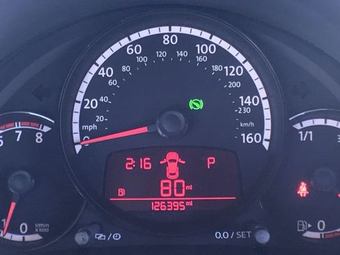 Used 2013 Volkswagen Beetle 2.5 image 16