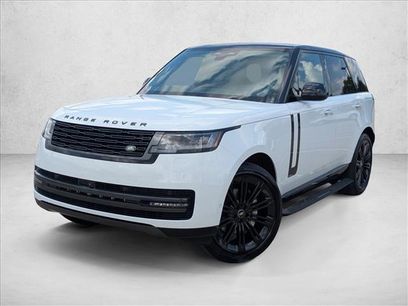 New 2025 Land Rover Range Rover SE