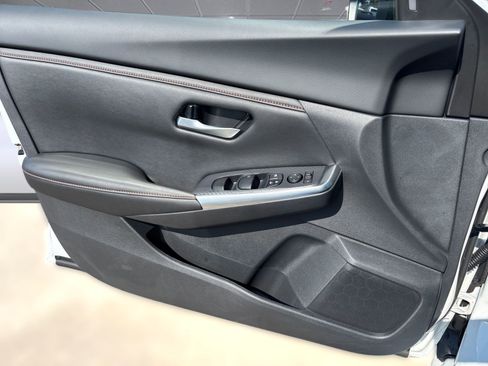 New 2025 Nissan Sentra SR image 14