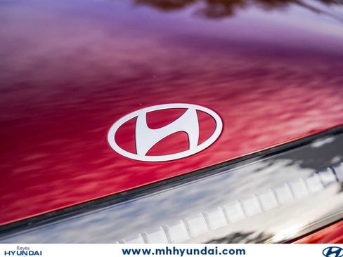 New 2026 Hyundai Ioniq 9 Limited AWD/4WD image 5