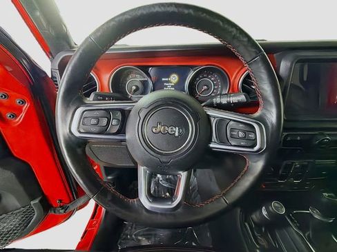 Used 2018 Jeep Wrangler Unlimited Rubicon AWD/4WD image 12