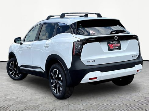 New 2026 Nissan Kicks SV w/ Cold Weather Package AWD/4WD image 4