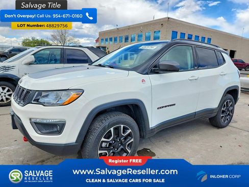 Used 2020 Jeep Compass Trailhawk w/ Cold Weather Group AWD/4WD image 1
