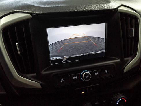 Used 2022 GMC Terrain SLE w/ Driver Convenience Package FWD image 10