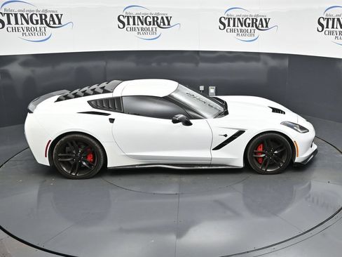 Used 2019 Chevrolet Corvette Stingray Coupe w/ Carbon Flash Badge Package RWD image 25