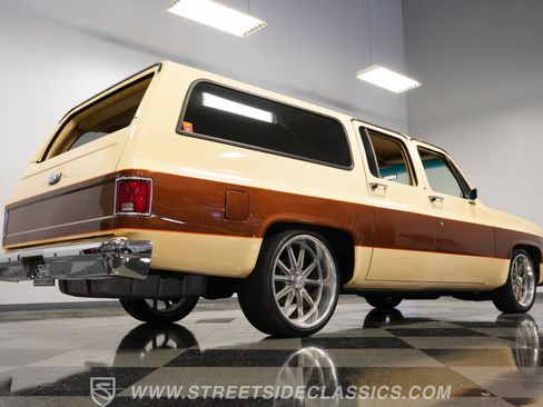 Used 1987 GMC Suburban 2WD image 27