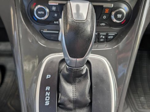 Used 2014 Ford Escape Titanium w/ Equipment Group 401A AWD/4WD image 14