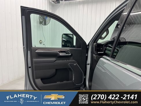 New 2025 Chevrolet Silverado 2500 LTZ w/ LTZ Plus Package image 8