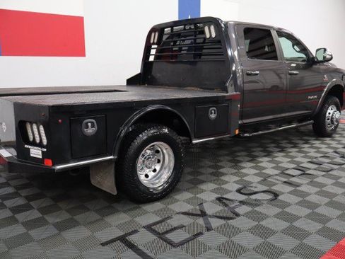 Used 2022 RAM 3500 Laramie AWD/4WD image 26