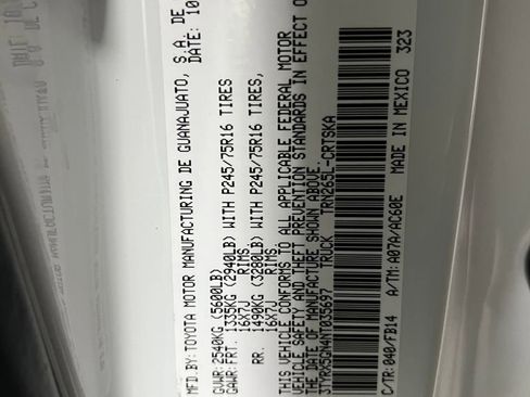 Used 2022 Toyota Tacoma SR w/ SR Convenience Package image 28