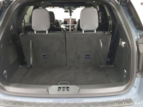 Used 2025 Ford Explorer ST-Line AWD/4WD image 27