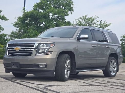 Used 2017 Chevrolet Tahoe Premier AWD/4WD image 12