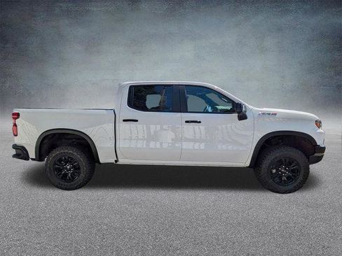 New 2026 Chevrolet Silverado 1500 ZR2 AWD/4WD image 3