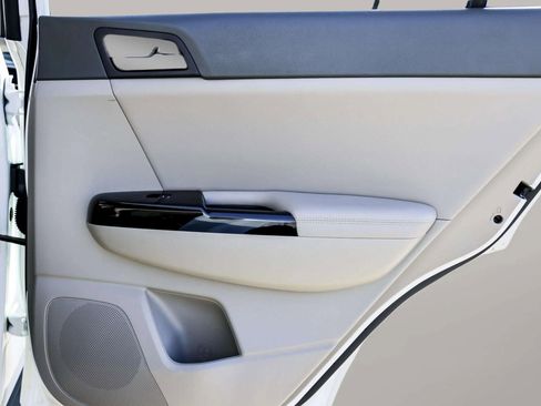 Used 2018 Kia Sportage EX w/ EX Technology Package image 32