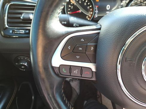 Used 2018 Jeep Compass Limited AWD/4WD image 16