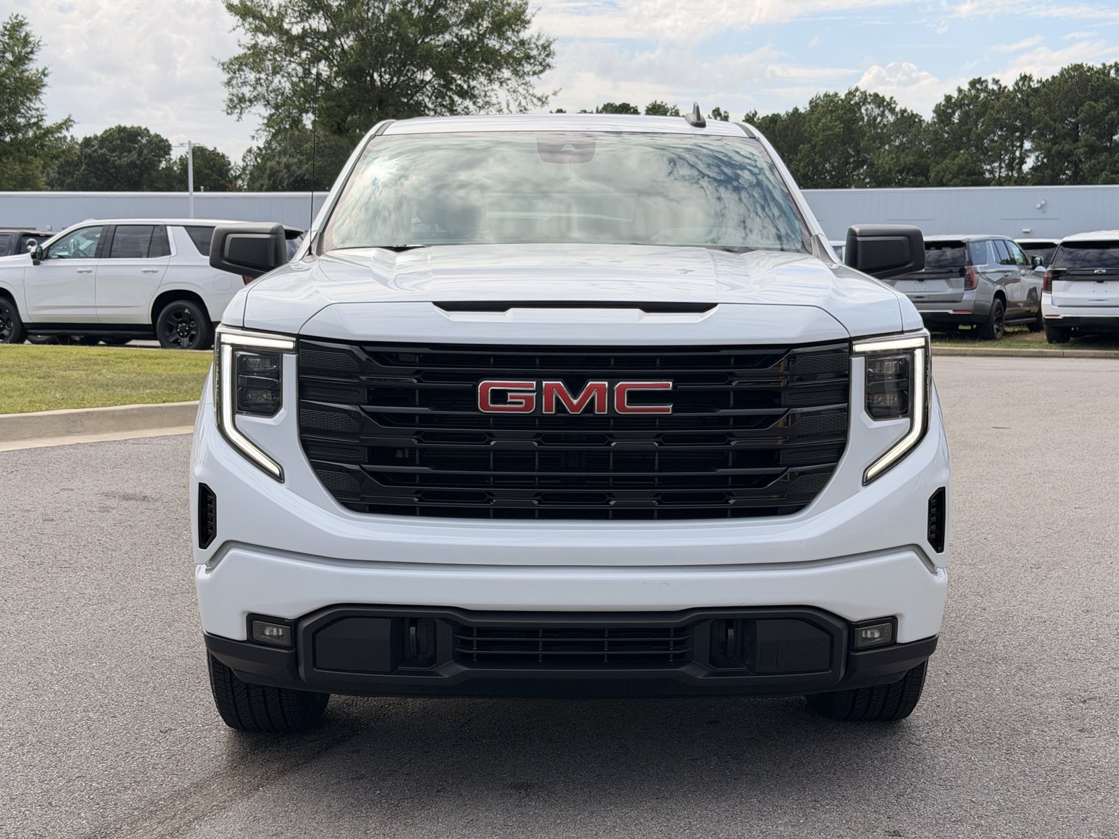 Used 2024 GMC Sierra 1500 Elevation AWD/4WD image 41