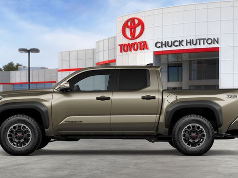 Used 2026 Toyota Tacoma TRD Off-Road w/ TRD Off Road Premium Package AWD/4WD image 37