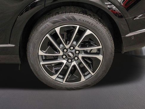 New 2026 Cadillac Optiq Sport 1 image 18