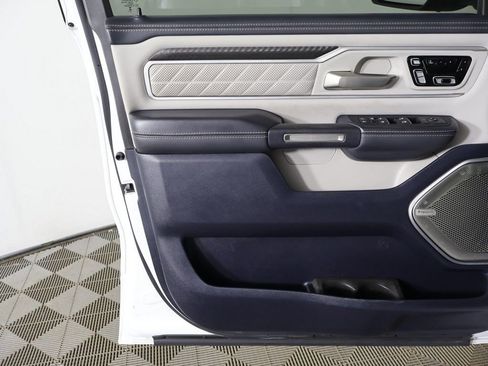 Used 2025 RAM 1500 Tungsten AWD/4WD image 24