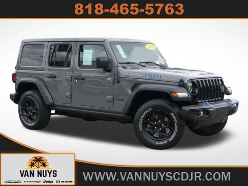 Used 2023 Jeep Wrangler Unlimited w/ 8.4" Radio Group AWD/4WD image 1