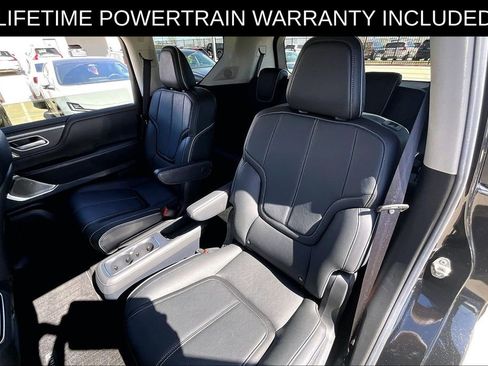 Certified 2025 INFINITI QX80 Sensory AWD/4WD image 36