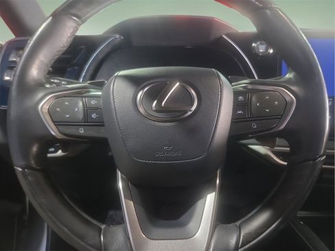 Used 2023 Lexus RX 350 Premium image 25