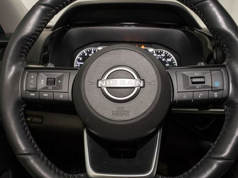 Certified 2024 Nissan Pathfinder SL image 20