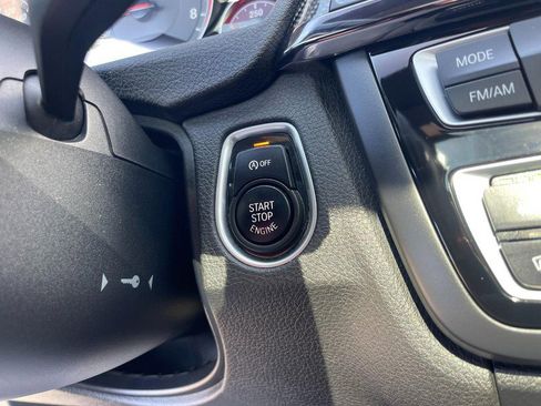 Used 2015 BMW M3 image 30