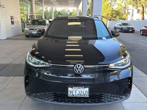 Certified 2023 Volkswagen ID.4 Pro S AWD/4WD image 8